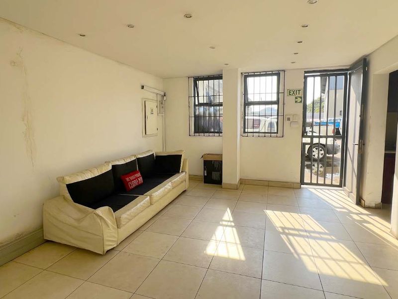 Industrial Factory/Warehouse For Sale in Durban North/Briardine - Photo 3
