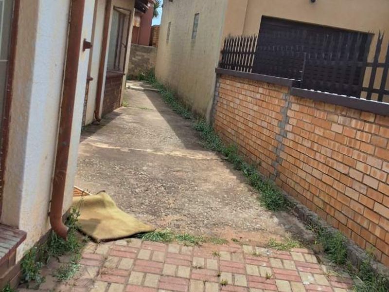 3 Bedrooms For sale - Photo 9