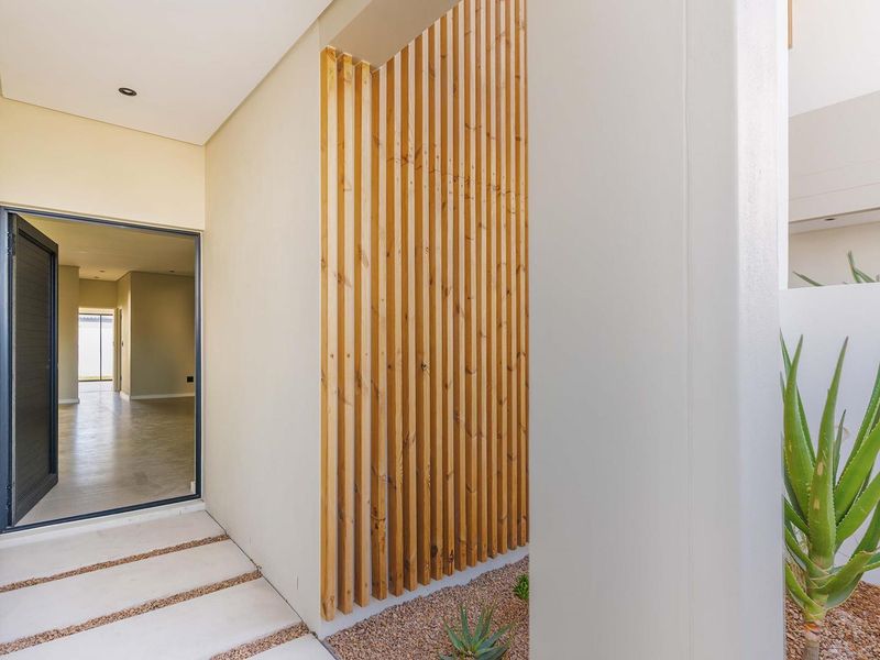 Brand New Home in Sandown - Photo 8