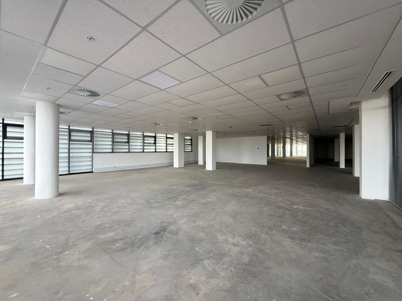 Prime 7th Floor Office Unit for Sale with Expansive Private Balcony - Photo 3