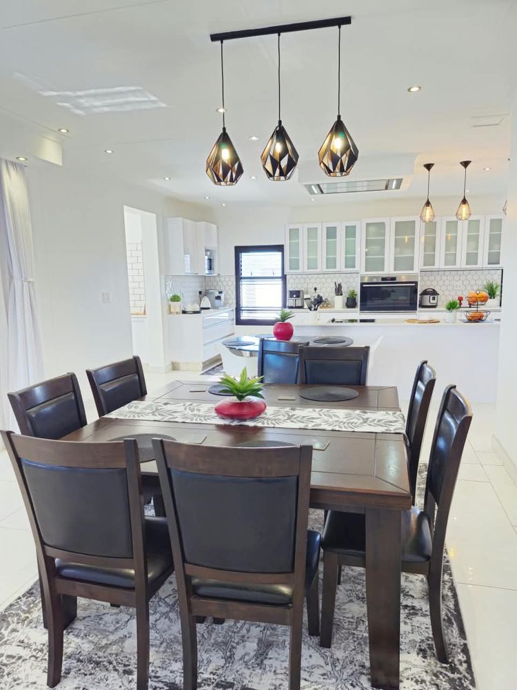 Open plan dining area 