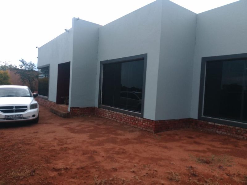 Rustic half-done property for sale. - Photo 5