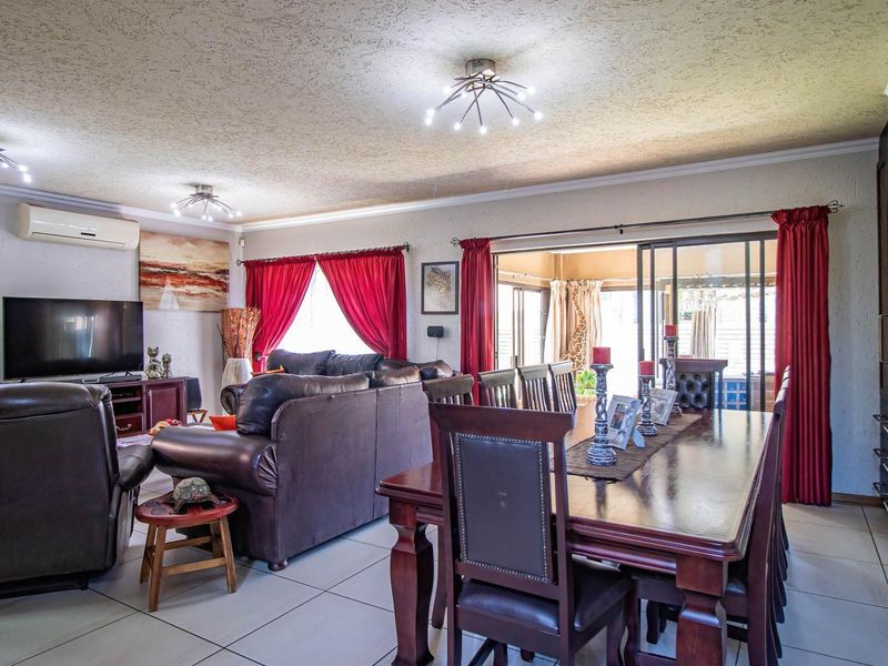 Low Maintenance Cluster. - Photo 8