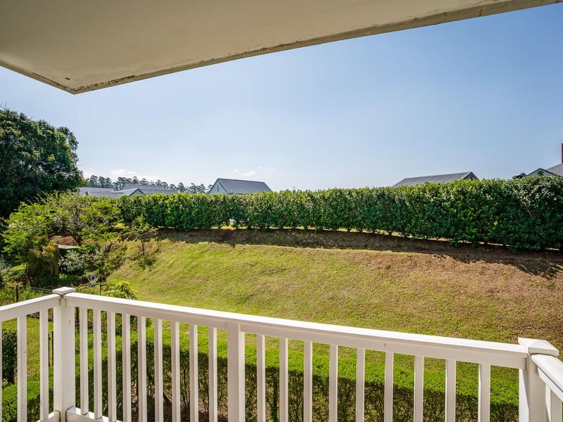 TURN KEY LOCK-UP & GO IN EVER POPULAR EMBERTON ESTATE! - Photo 7