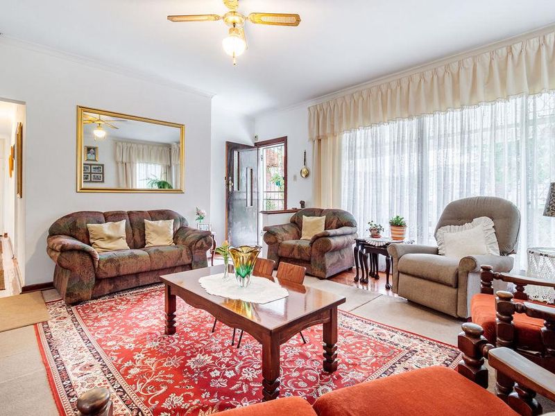 # Bedroom house in a popular area. - Photo 3