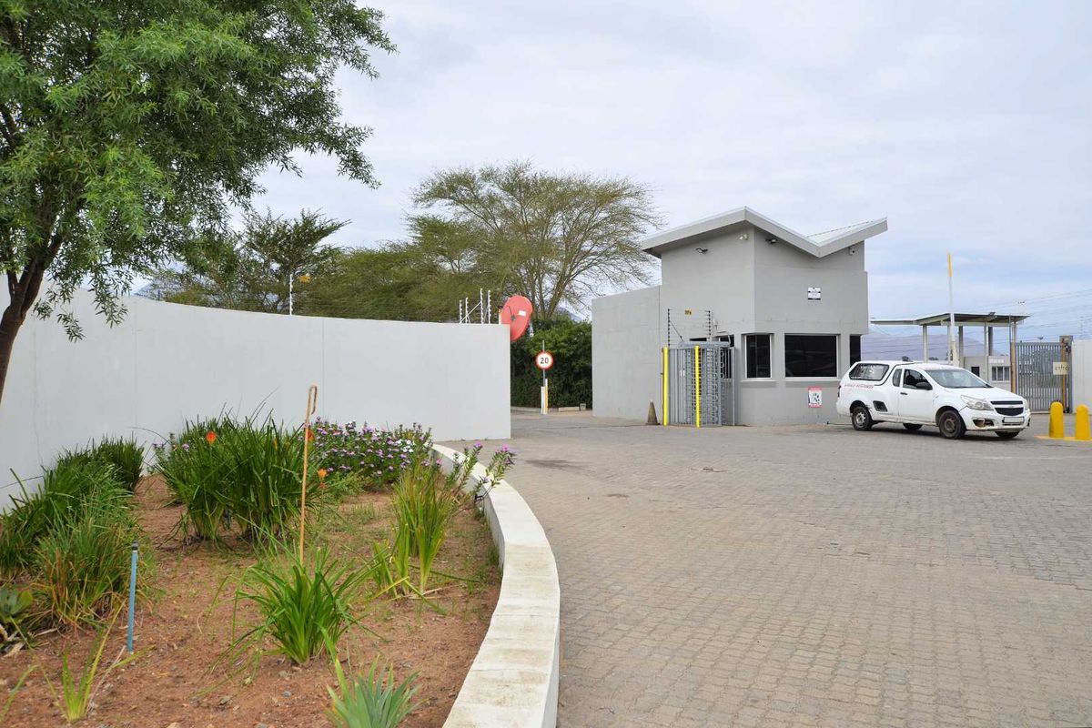 Commercial Office Space available - TO LET in Dal Josafat - Photo 2