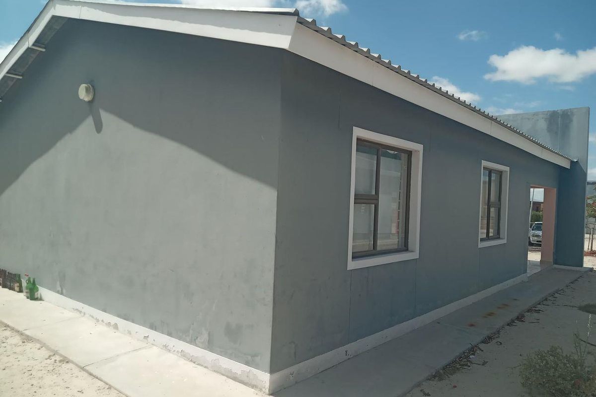 House For Sale - Ondangwa Extension 14 | N$730,000 (negotiable) - Photo 3