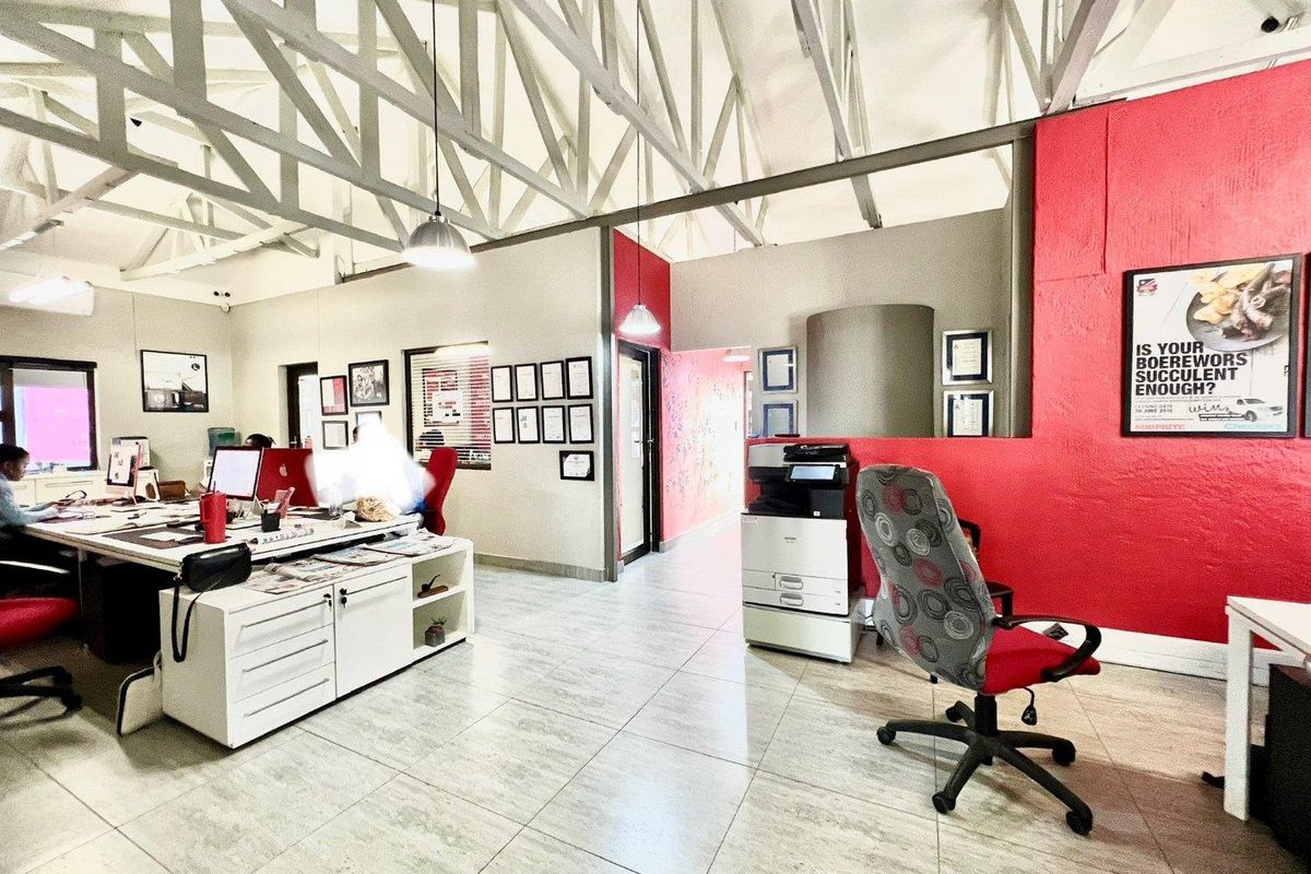 Offices For Sale in Eros - Photo 4