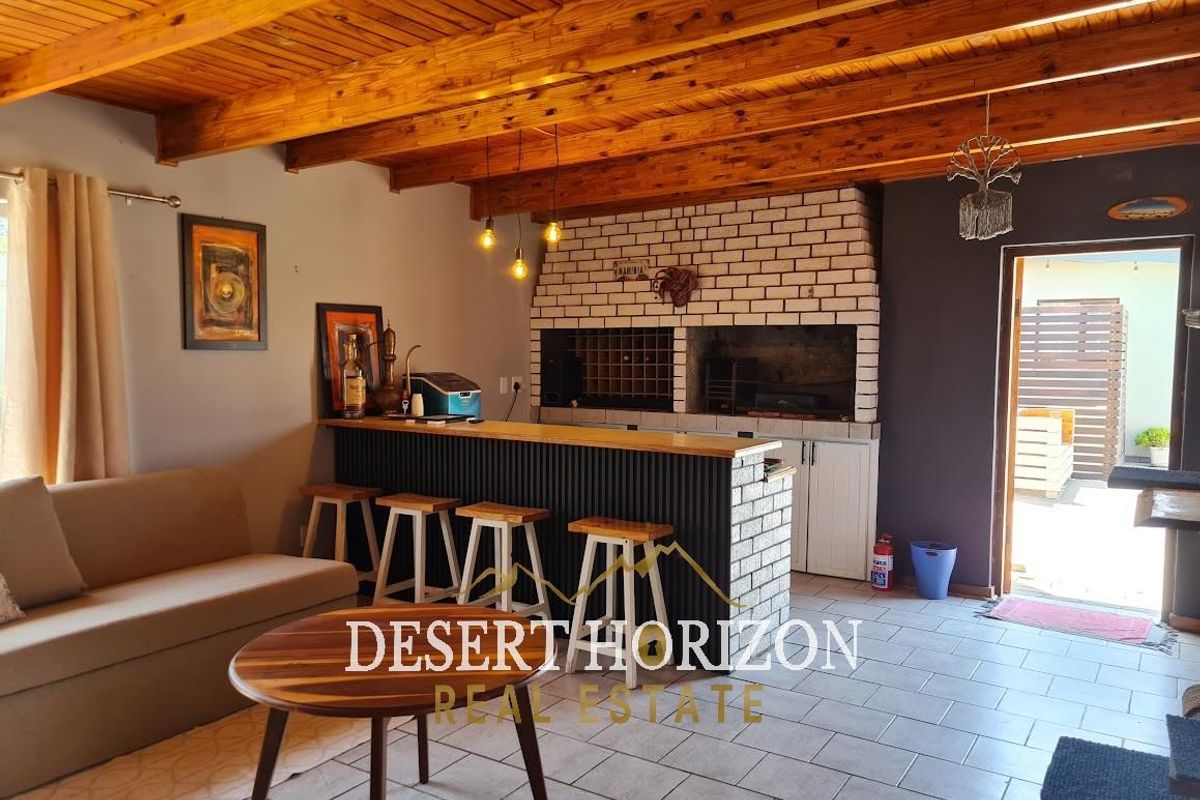 Erongo ,Swakopmund | Renovated Home with a garden oasis and flat - Photo 5