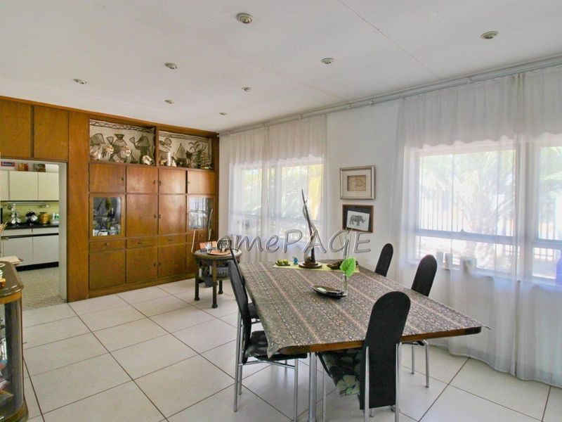 Otjiwarongo:  European style Home for sale - Photo 7