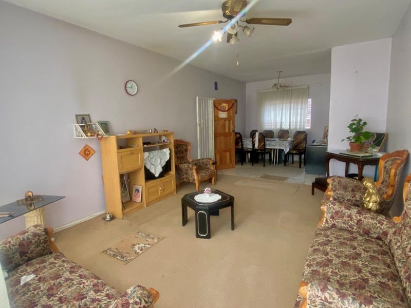 Discover Comfort & Convenience near the Glynwood Hospital - Photo 4