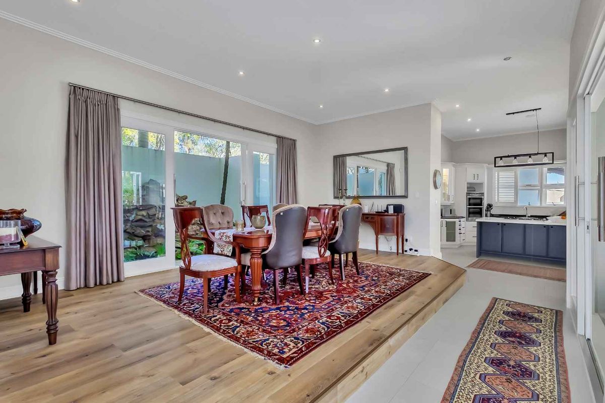 STYLISH 5 BEDROOM RESIDENCE IN DAINFERN VALLEY SECURE ESTATE - Photo 5