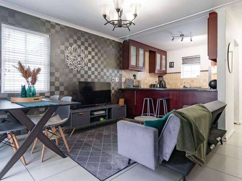 Bargain Buy: Investor alert, Brilliant Buy, Brilliant Price. - Photo 10