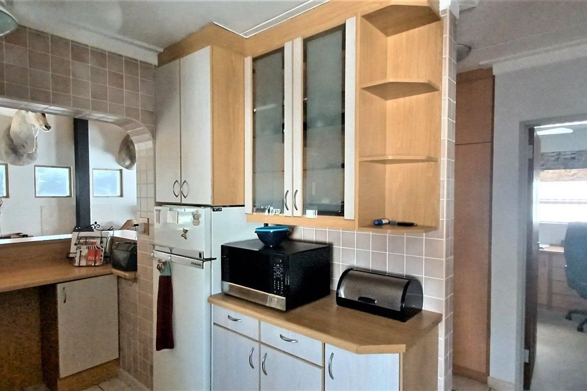 Eros - BUY ONE HOUSE GET ONE FREE ... N$5 250 000 Million - Photo 3