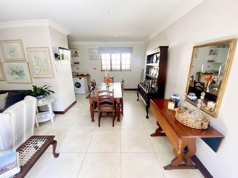 1 BED 1 BATH FULLY FURNISHED GARDEN COTTAGE RIVER CLUB - Photo 3