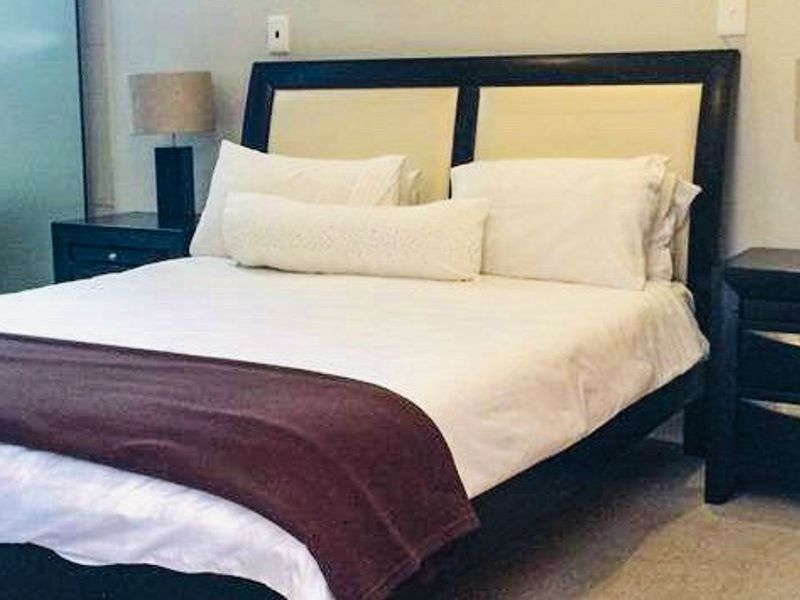 1 BED FULLY FURNISHED MODERN APARTMENT MORNINGSIDE FOR SALE - Photo 4