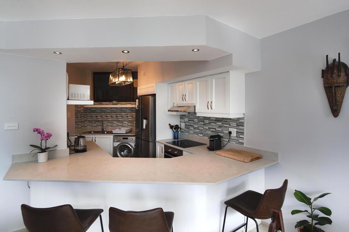 Hendra Estates - Stunning, Modern Apartment With Large Balcony For Rent In Umhlanga!! - Photo 5