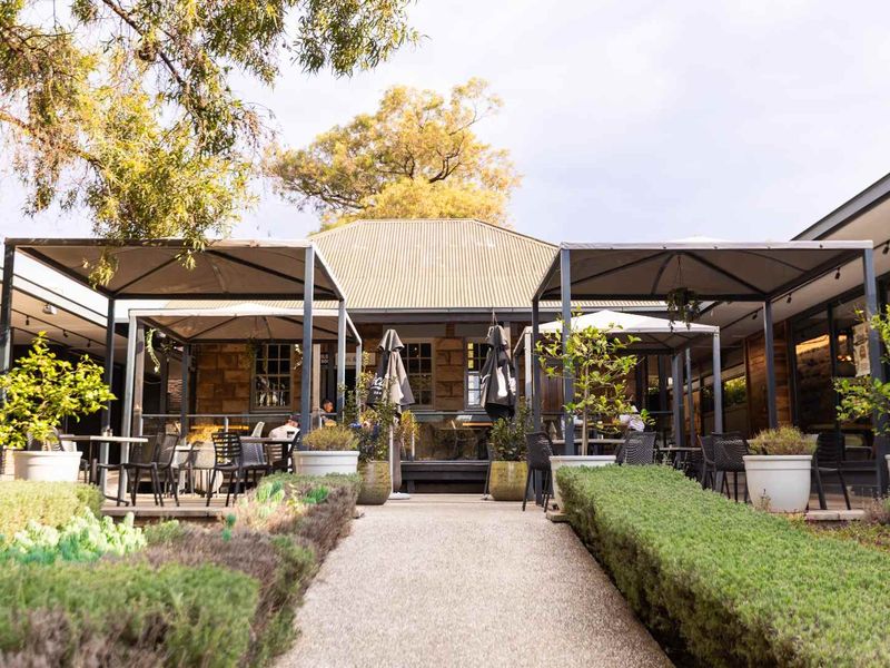 Experience the Best of Both Worlds: Nature & Design! - Photo 6