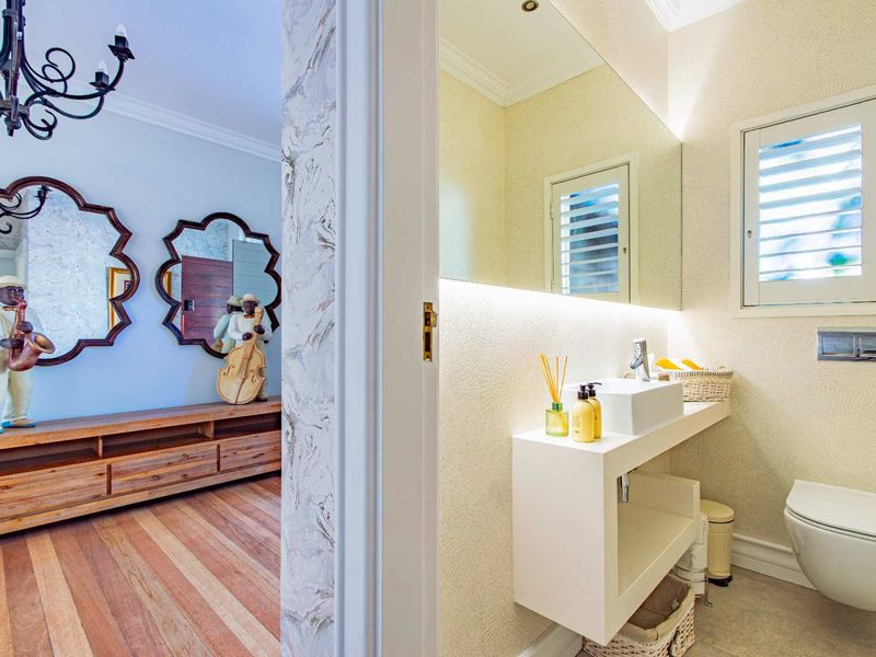 An Elegant Expression of Luxurious Living in Hillcrest - Photo 9