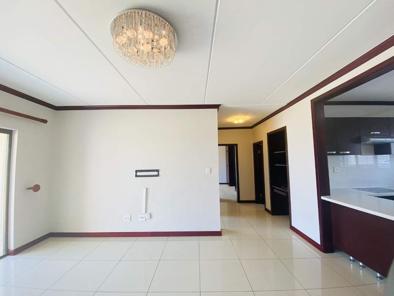 A Lovely 2 Bedroom Apartment for Sale in Summerset - Photo 7