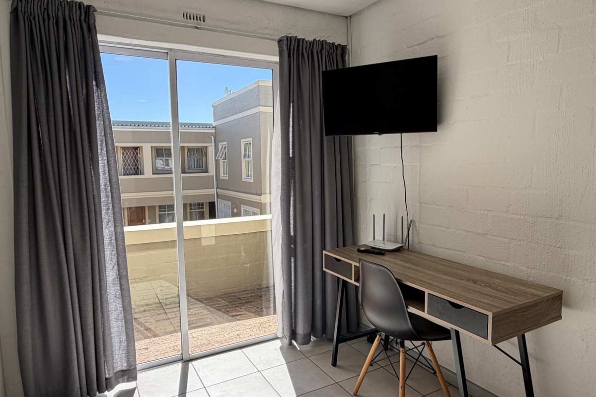 Bachelor Unit to Rent Close to Stellenbosch University - Photo 4