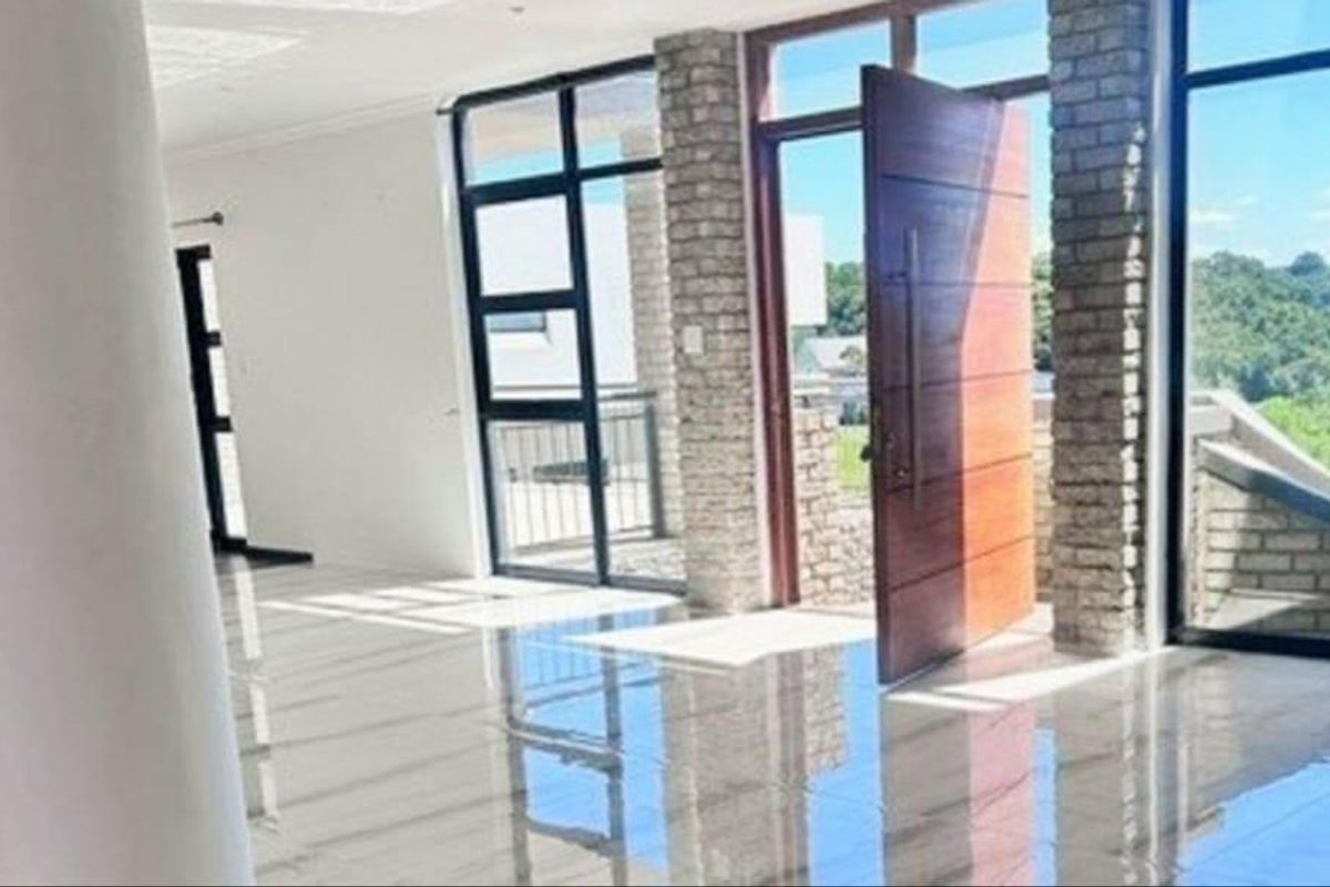 3 Bedroom House for Sale in Kragga Kamma - Photo 3