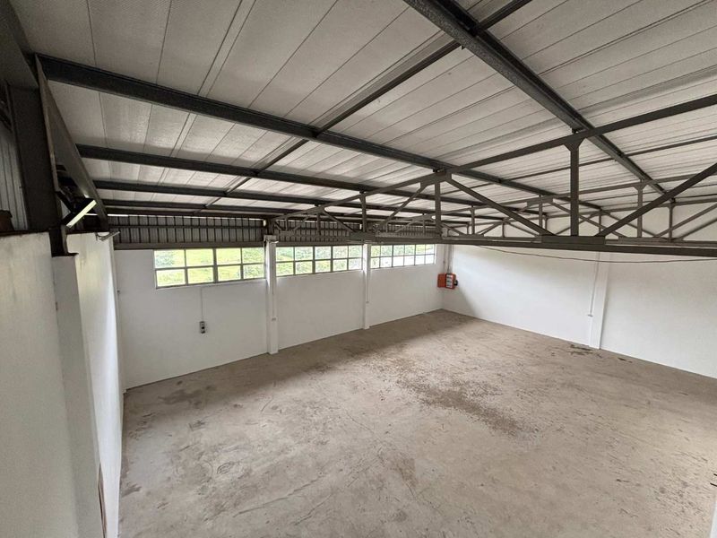 Neat Industrial Unit with Roller Door Access, Offices & Mezzanine Space - Photo 10