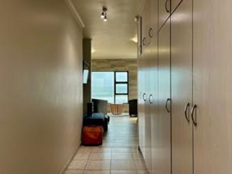 Seafront Property with indoor swimming pool - Photo 6
