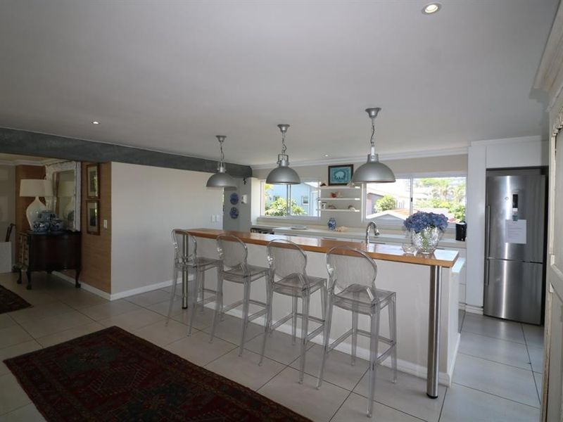 Umhlanga Central 3 Bed Luxury Flat to Rent - Photo 10