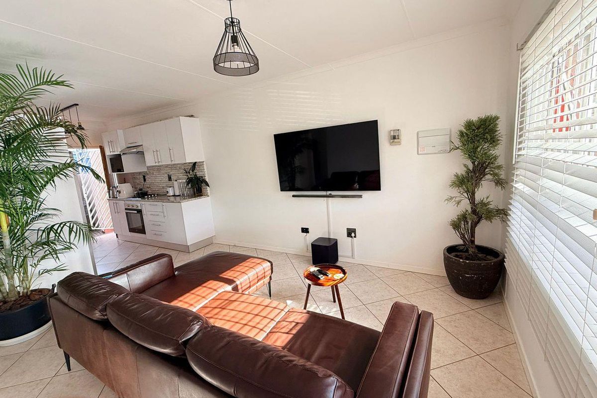 2 BEDROOM APARTMENT FOR SALE - HOCHLAND PARK - Photo 4