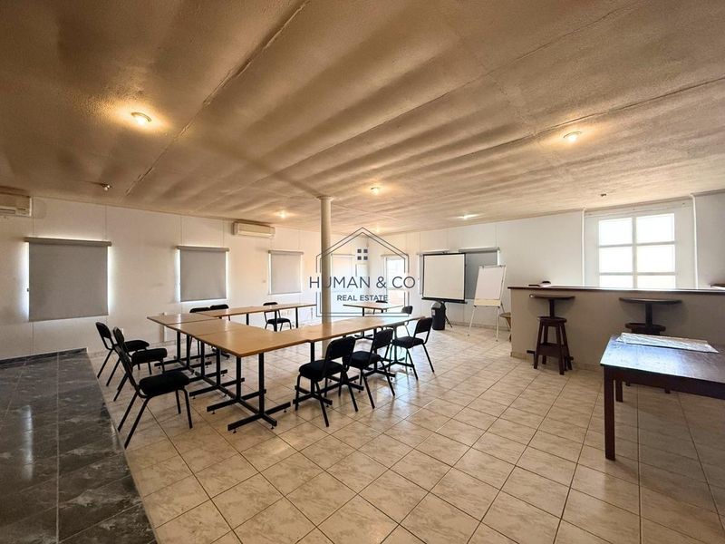 PRIME BUSINESS PROPERTY & GOING CONCERN – WALVIS BAY - Photo 4