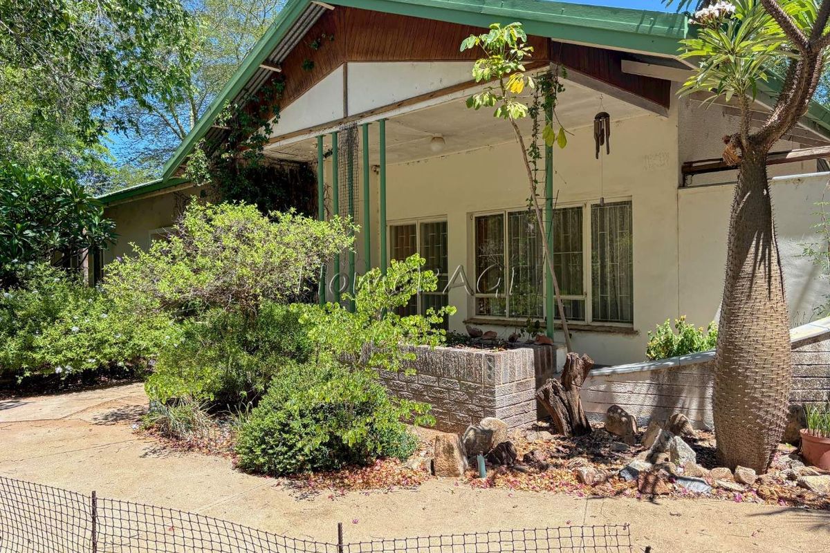 Otjiwarongo:  3 Bedr Home close to High School is for Sale - Photo 3