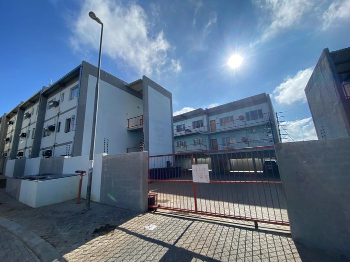 Property #2375207, Apartment For Sale in Otjomuise