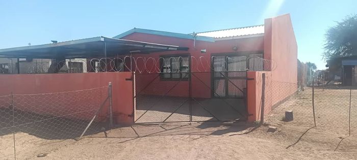 Property #2396062, House For Sale in Rehoboth Central