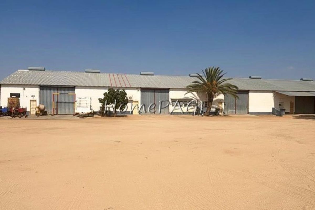 Industrial Property, Otjiwarongo:  Property with 7 warehouses/workshops is for Sale - Photo 3