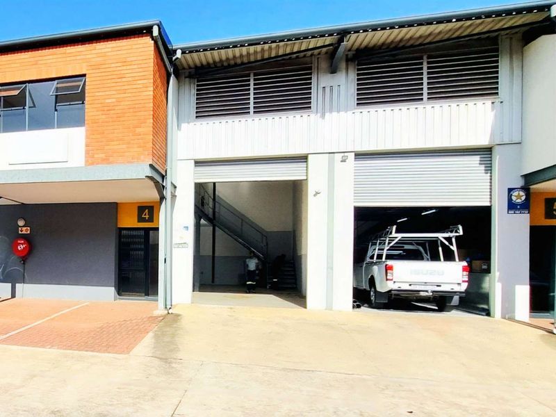 Fitted 184m2 industrial unit for sale in Cornubia Industrial Precinct | Power secure, vacant, and ideal for owner-occupiers or investors - Photo 8