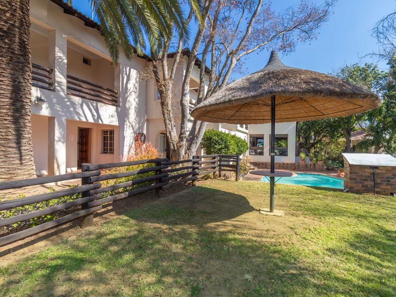Versatile Investment Property with Development Potential in a Prime Location - Photo 5