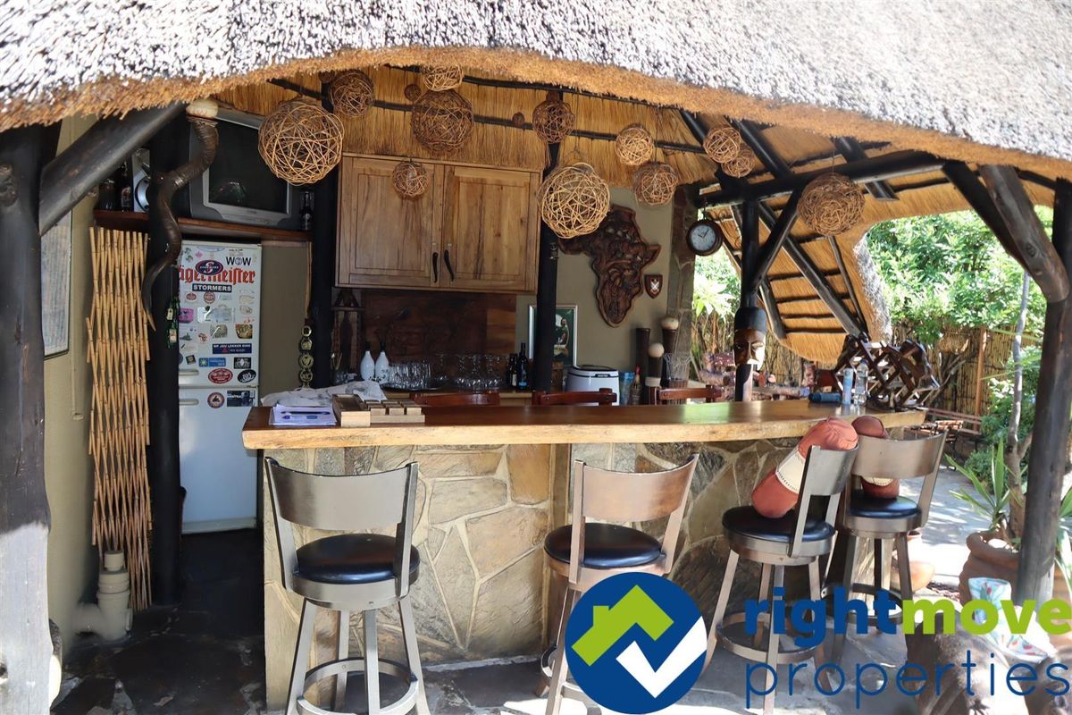 Make your dream a reality! Fully Furnished Guesthouse for sale - Photo 4