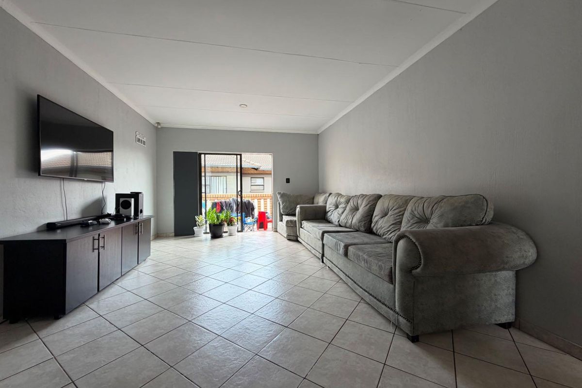 Step into a space that feels like home from the very first moment. - Photo 2