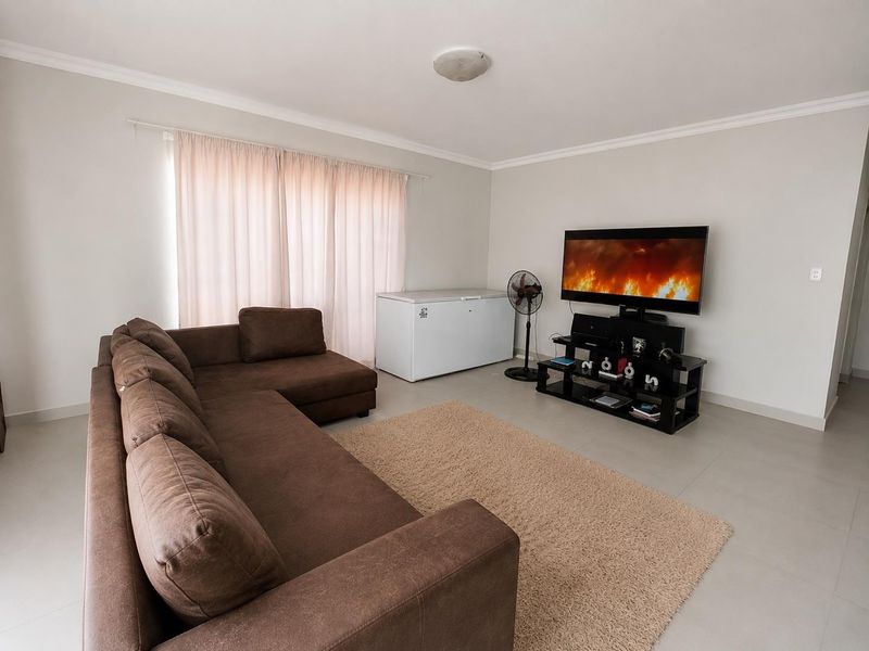 FOR SALE - PRIME BLOCK OF FLATS INVESTMENT OPPORTUNITY IN ,TSUMEB, NAMIBIA - Photo 5