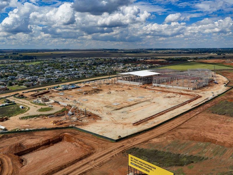 New Logistics Warehouse To Let in Glen Marais | 32,518m2 - Photo 8