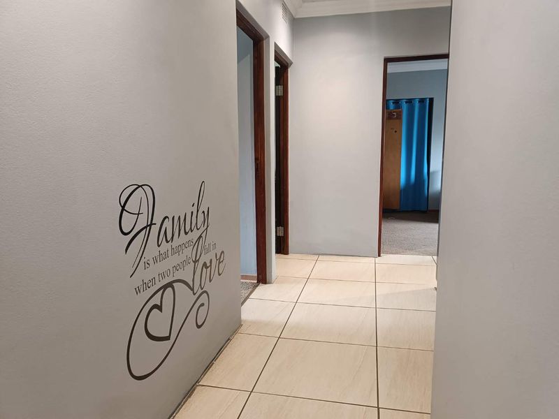 Family Home with Flat  and Off-Grid Features - Photo 6