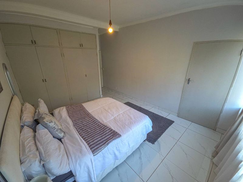 1.5 Bedroom Apartment Available in Waverley - Photo 5