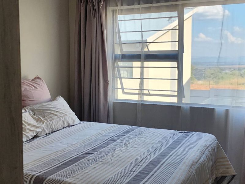 Experience Timeless Luxury, Redefined - Photo 10