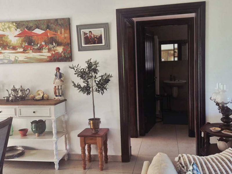 Exquisite townhouse offering privacy in tranquil surroundings - Photo 6