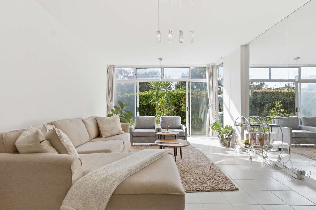 Garden apartment in sought after Thornibrae - Photo 2