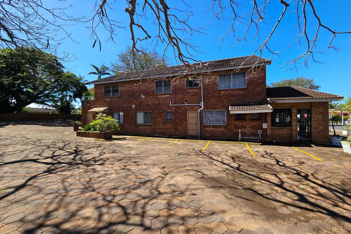 Exclusive Opportunity to Own a 4000 sq.m Property in St. Lucia - Photo 2