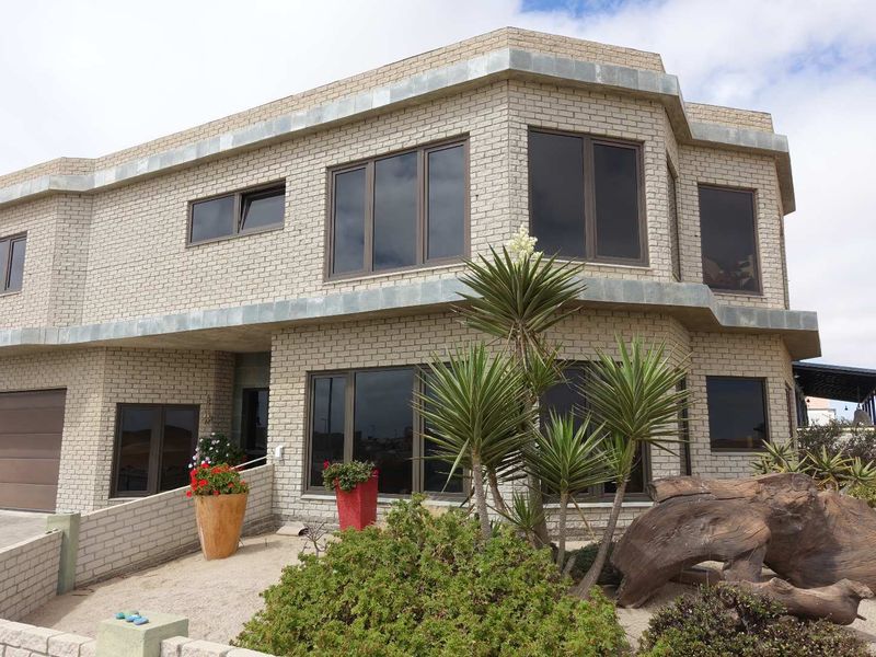 DUNE FRONT PROPERTY - Photo 2