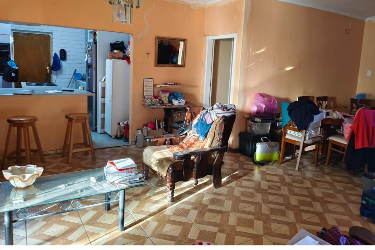 Cute and Cosy Starter Family Home - Photo 2