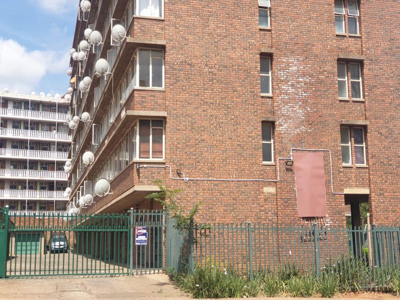 Lovely Apartment in the Avenues - Photo 7